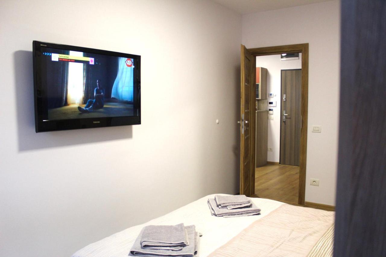 Apartman Sarah Apartamento Oradea Exterior foto